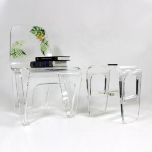 Integrated Mold Clear Lucite Chair With Tropical Plant Print, Matching Square Acrylic Side Table Set Stackable Space Saving Home Decor Custom Pattern Bulk Supply
