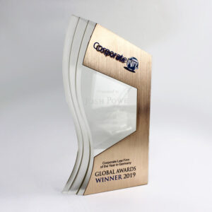 Dual Layer Wave Edge Gold Brushed Metal Acrylic Award Plaque, Custom Logo Text Engraved Luxury Business Trophy For Law Firm Enterprise Annual Award Custom Size Bulk Supply